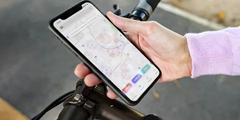 How to Choose a Bike Phone Holder for Safe Cycling?